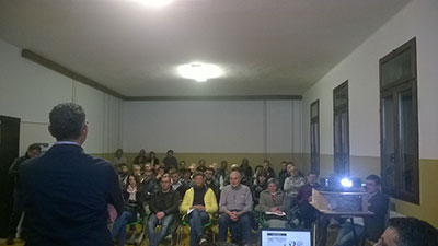 La platea presente in sala civica a Lugo